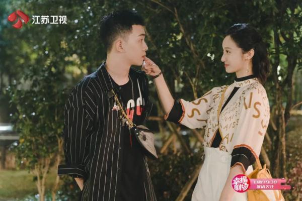 江苏卫视《半暖时光》昨晚开播，向暖向正描摹青春模样  半暖时光 电视剧《半暖时光》全集在线观看，向暖向正描摹青春模样 第9张