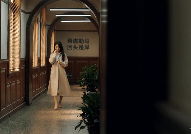 《<a href='http://www.mcnjigou.com/?tags=26
' target='_blank'>谁是凶手</a>》大结局：沈雨自首，冷小兵因公殉职，夏木离开刑警队  <a href='http://www.mcnjigou.com/?tags=26
' target='_blank'>谁是凶手</a> 第5张