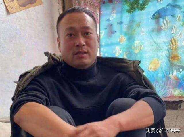 张同学成立公司，拒绝每年500万买断运营权，坚决不步李子柒后尘