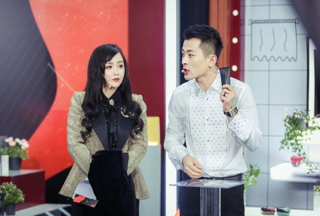 <a href='http://www.mcnjigou.com/?tags=38
' target='_blank'>辛巴</a>坦言不喜欢<a href='http://www.mcnjigou.com/?tags=43
' target='_blank'>散打哥</a>，曾制止初瑞雪给对方刷礼物，从而引发矛盾  <a href='http://www.mcnjigou.com/?tags=43
' target='_blank'>散打哥</a> 第5张
