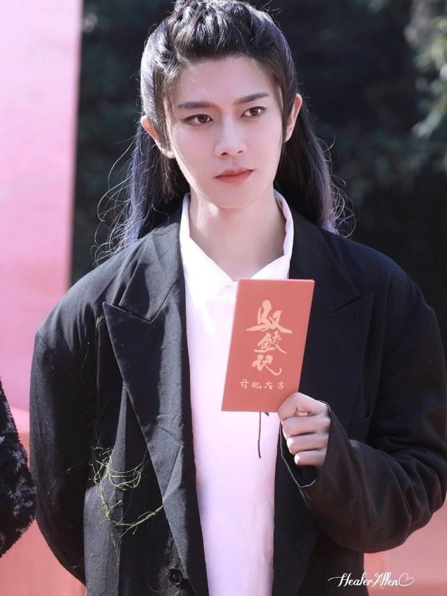 任嘉伦热巴vs李易峰陈钰琪，谁能完胜突破古装剧逆袭2022年  任嘉伦 第10张