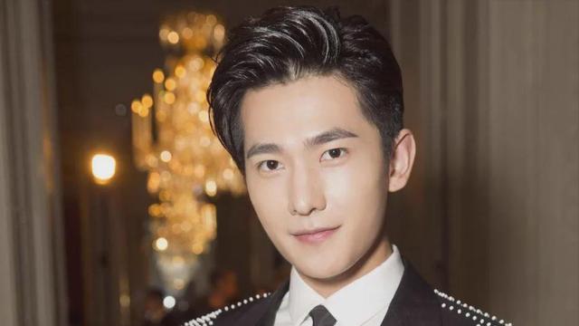 李易峰降咖？杨洋抬咖？<a href='http://www.mcnjigou.com/?tags=32
' target='_blank'>李佳琦</a>被陷害？刘烨带儿子出道？李现龚俊  杨洋 第3张