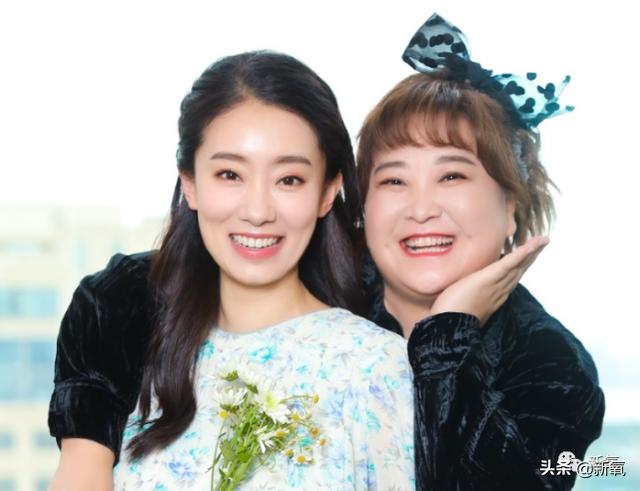 屡次登春晚舞台，出演贾玲首部电影女一号的张小斐，有啥来头？  贾玲 第16张