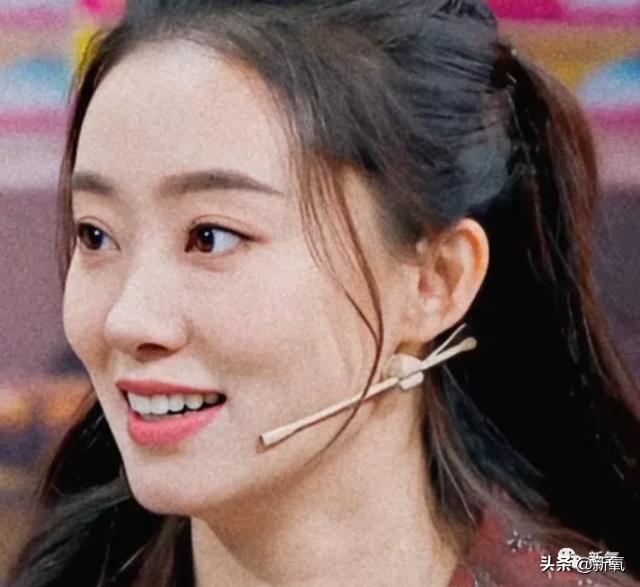 屡次登春晚舞台，出演贾玲首部电影女一号的张小斐，有啥来头？  贾玲 第21张