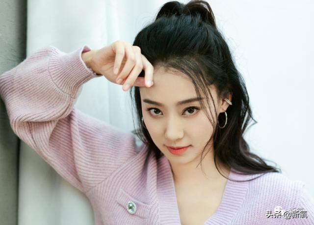 屡次登春晚舞台，出演贾玲首部电影女一号的张小斐，有啥来头？  贾玲 第22张