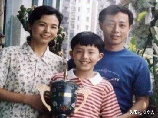 作为家长，你从‘‘李云迪事件’’中得到什么教训？  李云迪 第1张