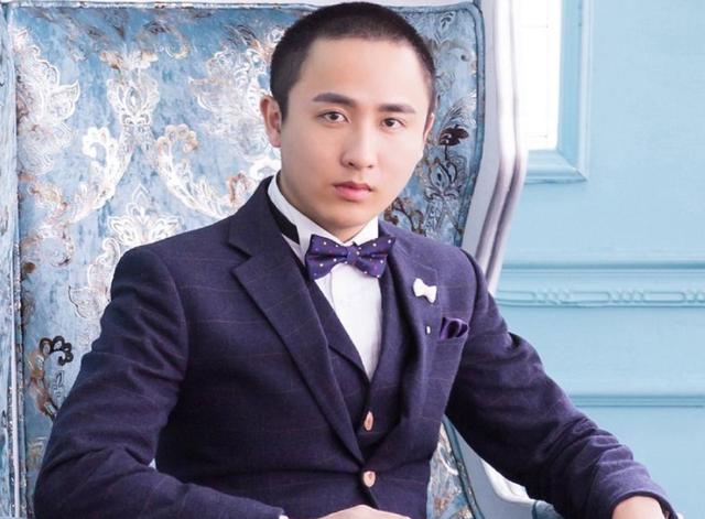 <a href='http://www.mcnjigou.com/?tags=43
' target='_blank'>散打哥</a>自曝存款一亿，每天利息就有一万多，扬言“随时可以退休”  <a href='http://www.mcnjigou.com/?tags=43
' target='_blank'>散打哥</a> 第9张