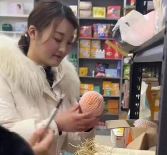 <a href='http://www.mcnjigou.com/?tags=64
' target='_blank'>陈亚男</a>忘乎所以，地图事件已经触犯了众怒，自己葬送了直播事业  <a href='http://www.mcnjigou.com/?tags=64
' target='_blank'>陈亚男</a> 第6张