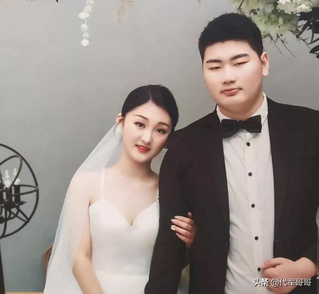 揭秘陈亚男与朱小伟离婚真实内幕，结婚1年多，到底经历了什么？