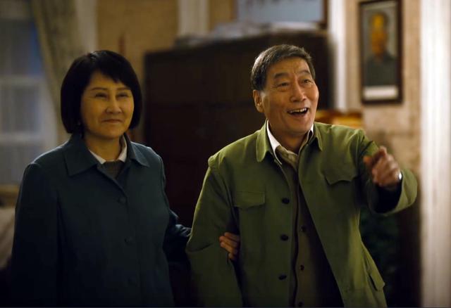 《人世间》老戏骨表现差别大 有的演技炸裂 有的却连台词也说不好  人世间 第22张